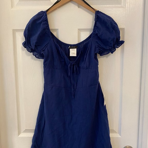 Juniors' B. Smart Blue Ruffled Milkmaid Mini Dress - Size 7 - Picture 1 of 5